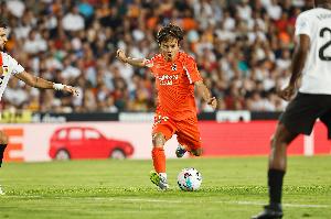 世体：久保建英恢复皇社合练，有望在本周与莱万特的比赛迎来复出