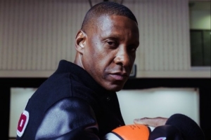 名记：前猛龙总经理乌杰里加入WNBA新军多伦多节奏 成为主要股东