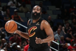 阿特金森：哈登提出在宴会厅练跑位 我很喜欢 真得多听球员意见