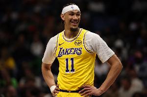 雷迪克：希望看不到艾顿海斯更多投三分 冲筐给禁区施压才最重要