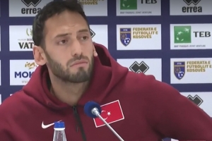 恰尔汗奥卢：因为02土耳其憧憬世界杯，现在轮到我上场了