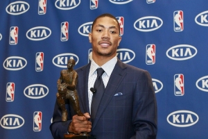 阿里纳斯：罗斯进不了名人堂 若文班今年MVP马上退役 他也进不了