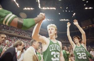 帕里什：老詹&KD&小卡和伯德不同一档次 新生代也就约基奇能碰瓷