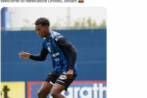 纽卡官方：签下边锋约翰·马丁内斯，球员明夏年满18岁后正式加盟