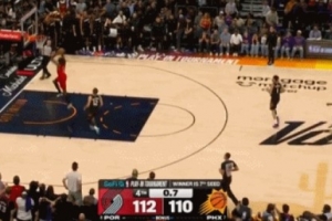 杰伦·格林绝杀三分不中 古德温抢板后失误 格兰特扣篮杀死比赛