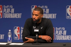 【完整版】黄蜂主帅：我太骄傲了 没人看好我们 偏偏我们最争气