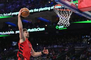 阿夫迪亚：我一整场都在突破&打出侵略性 我一直都走右路