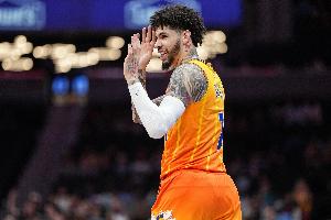 名记上演两级反转：三球你在干什么？？！伟大的比赛！！！