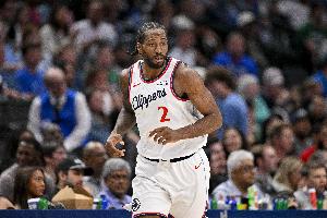 追梦：小卡看起来就像7年前我们在总决赛中面对的那个小卡！