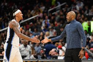 水火不容？美记：若莫斯利夏天不下课 魔术某核心球员会申请交易