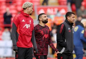 还得买？利物浦去年狂撒4.8亿 埃基蒂克重伤萨拉赫离队锋线又缺人