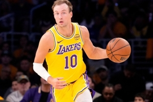 两人26投16中！乌度卡：我们对肯纳德和斯玛特的防守完全没做到位