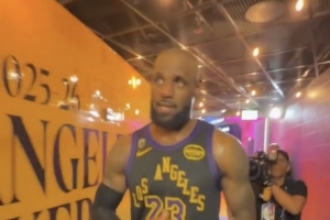 詹姆斯：我们捍卫了主场优势拿下重大胜利 要在客场再接再厉