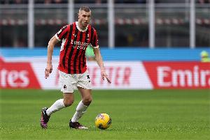 帕夫洛维奇：弗拉霍维奇是我的好朋友，是世界上最优秀的前锋之一