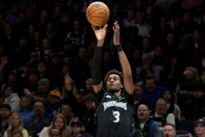 麦丹：管控情绪对我来说是重中之重 就算有不公判罚也会专注比赛