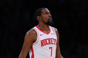 添新伤！杜兰特因右膝髌腱深度挫伤缺席G1&G2复出 如今左脚踝扭伤