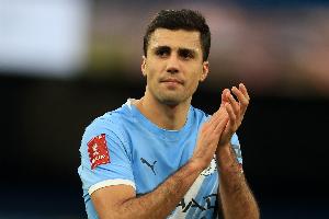 罗德里：现在球员们要面对巨大比赛消耗，更多是在心理层面上