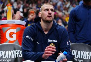 约基奇：我身体感觉很好 之后的比赛我投进三分球很重要