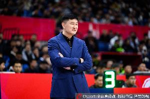 广东遭福建双杀！媒体人：不知如何解决 季后赛尽力而为吧