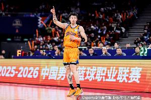 全能表现！张镇麟7中4拿到9分6篮板7助攻1抢断