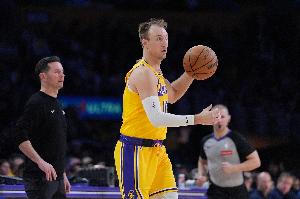 肯纳德：和雷迪克有过很好的谈话 他曾是联盟最好的射手之一