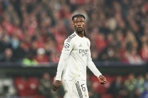 塞尔：阿韦洛亚用人决策引发巨大争议，卡马文加防守漏人导致丢球