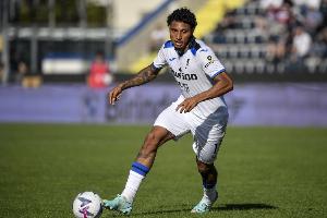 记者：除马竞、曼联外，阿森纳也加入亚特兰大中场埃德森争夺战