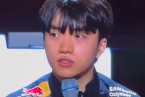 Keria含泪谈与T1续约三年：相信与T1走下去一定能实现梦想与目标