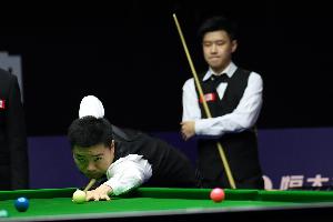世锦赛今日赛程：丁俊晖赵心童17点分胜负，同时段吴宜泽pk塞尔比