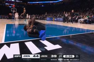 求求了爱德华兹落地左膝过度伸展 已被队友搀扶离场！