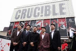 9人出局！中国军团最多2人晋级世锦赛8强，吴宜泽9-7领先今晚决胜