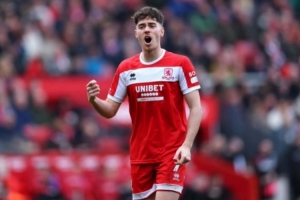 太阳报：诺丁汉森林有意引进米堡中场赫根尼，以替代安德森