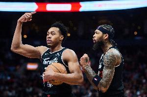 奇葩！猛龙本赛季12场比赛三分命中率低于26% 战绩8胜4负