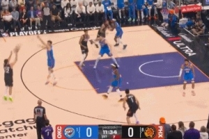 百步穿杨！吉莱斯皮弧顶接球 加长三分出手先拔头筹