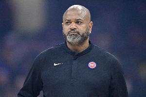 1-2落后！活塞主帅谈G4：专注眼前做好充分心理备战 保持冷静