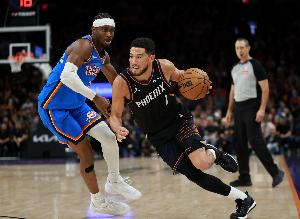 横扫or捍卫主场？太阳VS雷霆G4首发：布克、亚历山大领衔本方首发