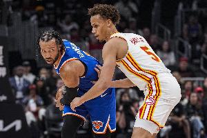 NBA彩经：尼克斯力擒老鹰拿下天王山 马刺轻取开拓者成功晋级