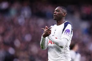 记者：穆阿尼并没有受伤，预计可以出战维拉