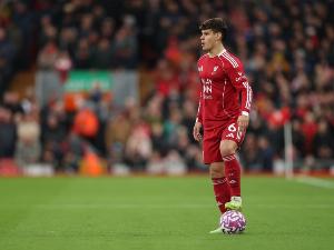 凯尔凯兹：罗伯逊绝对是一位传奇，他是英超历史上最出色的左后卫