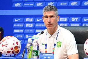 国安8轮三遭误判：马德鲁加手球、曹永竞进球被吹、卡尔采夫红牌