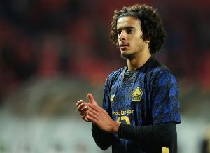 记者：巴黎推进里尔中场布阿迪转会，已向球员介绍竞技规划