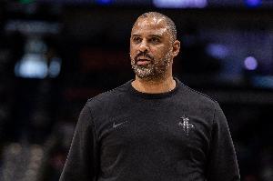 系列赛扳成2-3！解说：火箭就得啃防守 啃到100以下能赢球