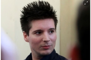 卫报：“足球解密”黑客二审被判无罪，曾披露C罗强奸指控等细节