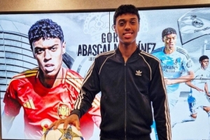 马卡：西班牙和哥伦比亚争夺皇马青训小将戈尔卡·阿瓦斯卡尔