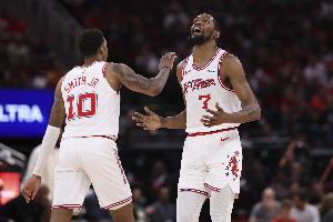 徐静雨：火箭管理层太愚蠢 引进杜兰特完全葬送了小贾的职业生涯