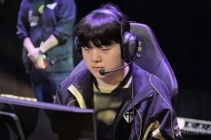 GEN赢了你没赢！Canyon状态不佳 次局蔚少人下强开辅助导致落败