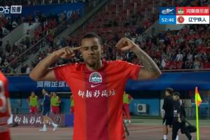 打花了！古斯塔沃角球头槌破门，河南3-0领先辽宁铁人