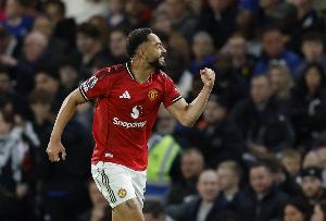 官方：曼联积极备战利物浦，库尼亚周四回归参加球队合练