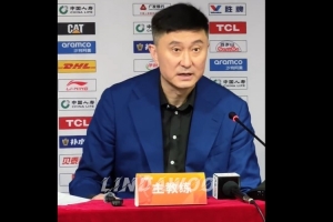 杜锋：今天所有球员打得非常团结拼命和专注 分享球也做得非常好