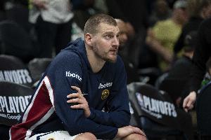 皮尔斯：NBA第一人首轮出局不可接受 换巅峰詹首轮出局舆论早炸锅